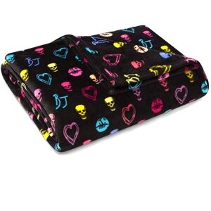 🎀 BETSEY JOHNSON 🎀 PLUSH FLEECE THROW ❤️